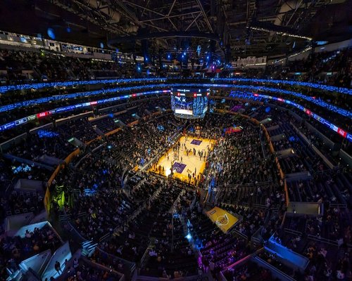 Esports stadium seating and atmosphere